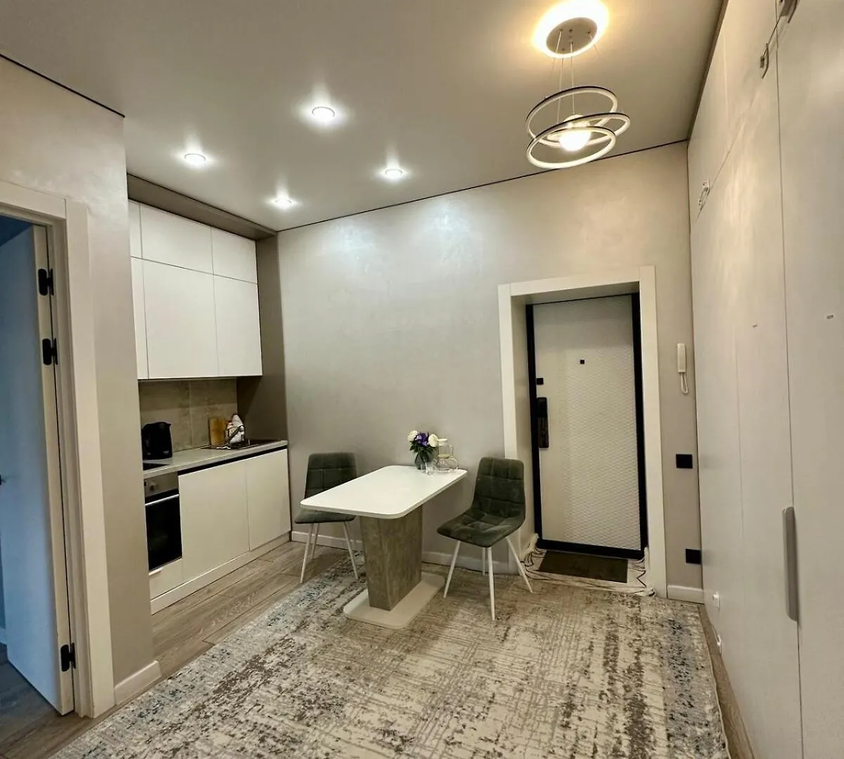 Apartment Апартаменты В Центральном Астане С Видом На Парк, Балконом И Бесплатным Wi-F Nur-Sultan  Kazakhstan